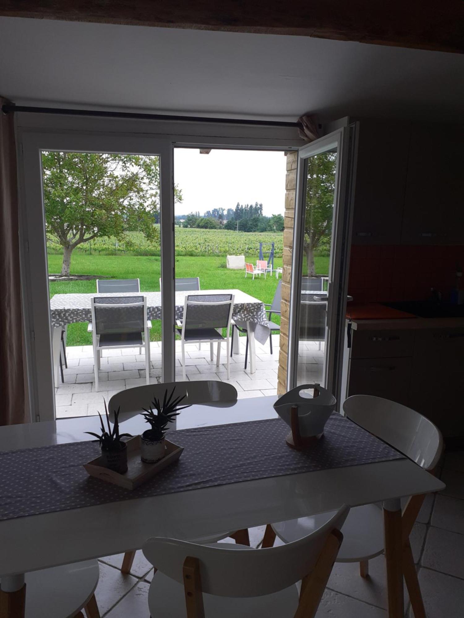 Les Morines Villa Eyrans Luaran gambar