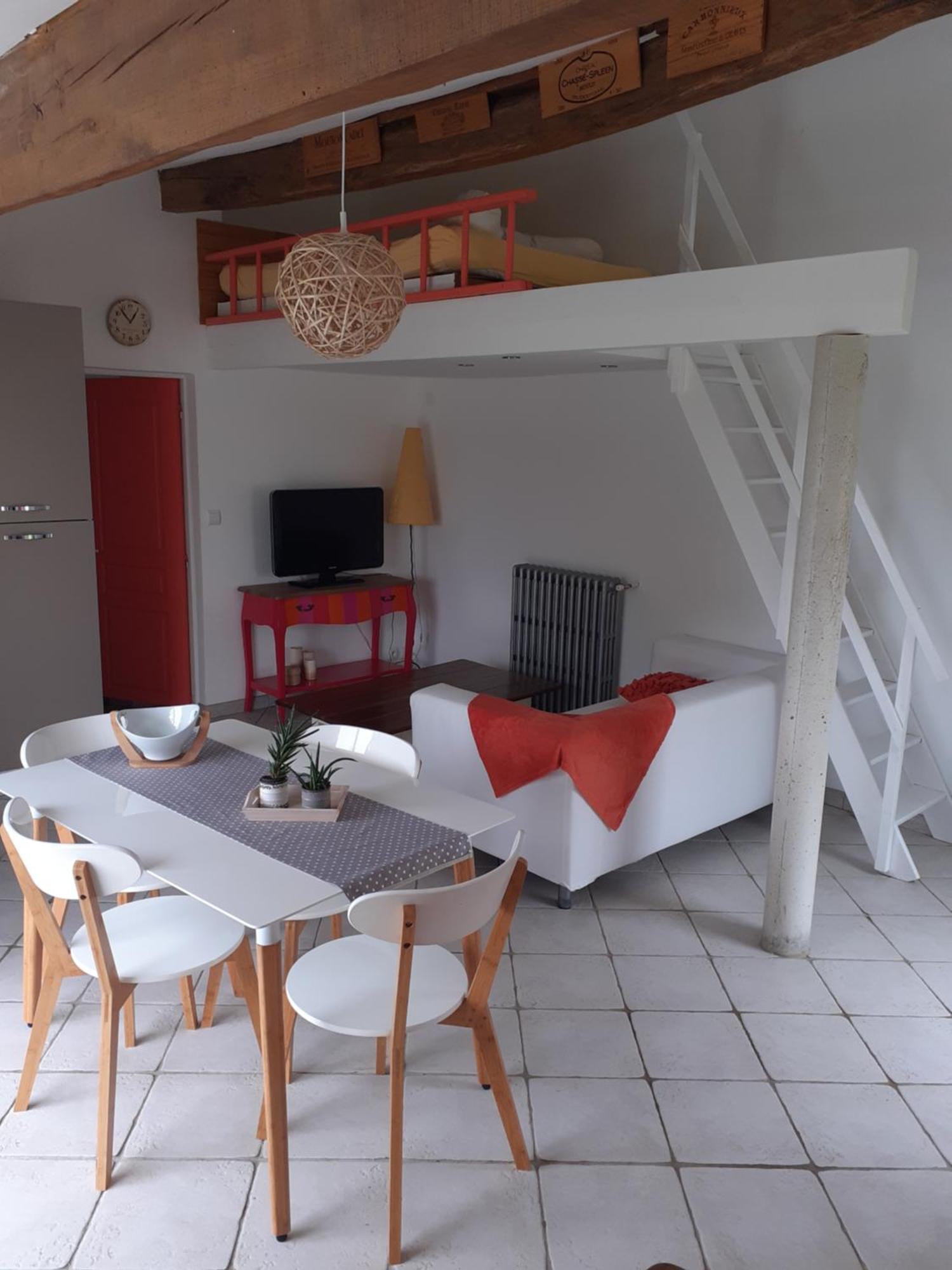 Les Morines Villa Eyrans Luaran gambar